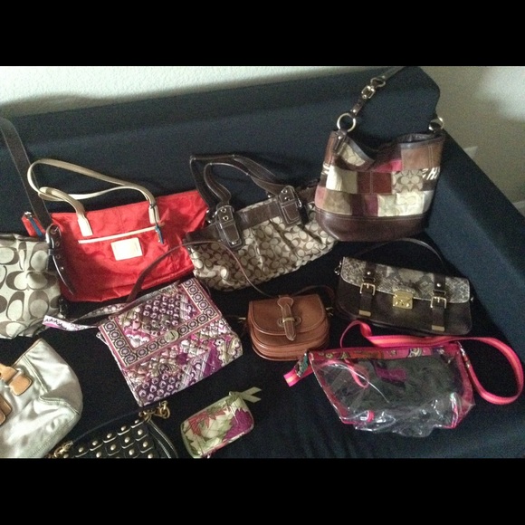 Bundle of 15: 7 Coach, 1Mk, 1 D&B +7Designers bags - Picture 4 of 8